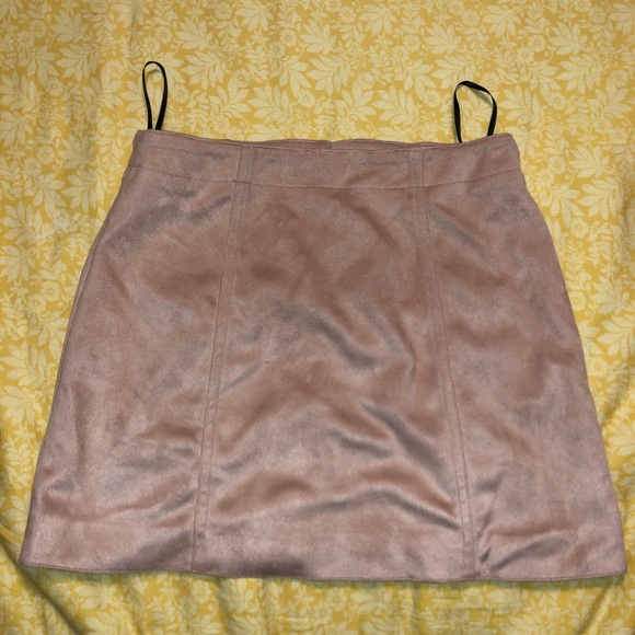 Forever 21 Suede Mini Skirt NWOT - Picture 5 of 6